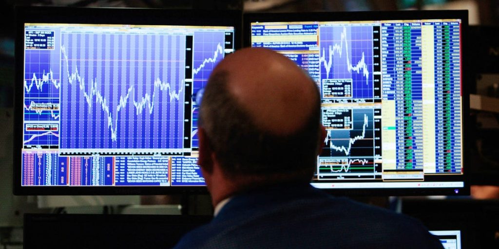 Bond duration mechanics and 4 proven rules that prevent devastating portfolio losses showing bond duration mechanics