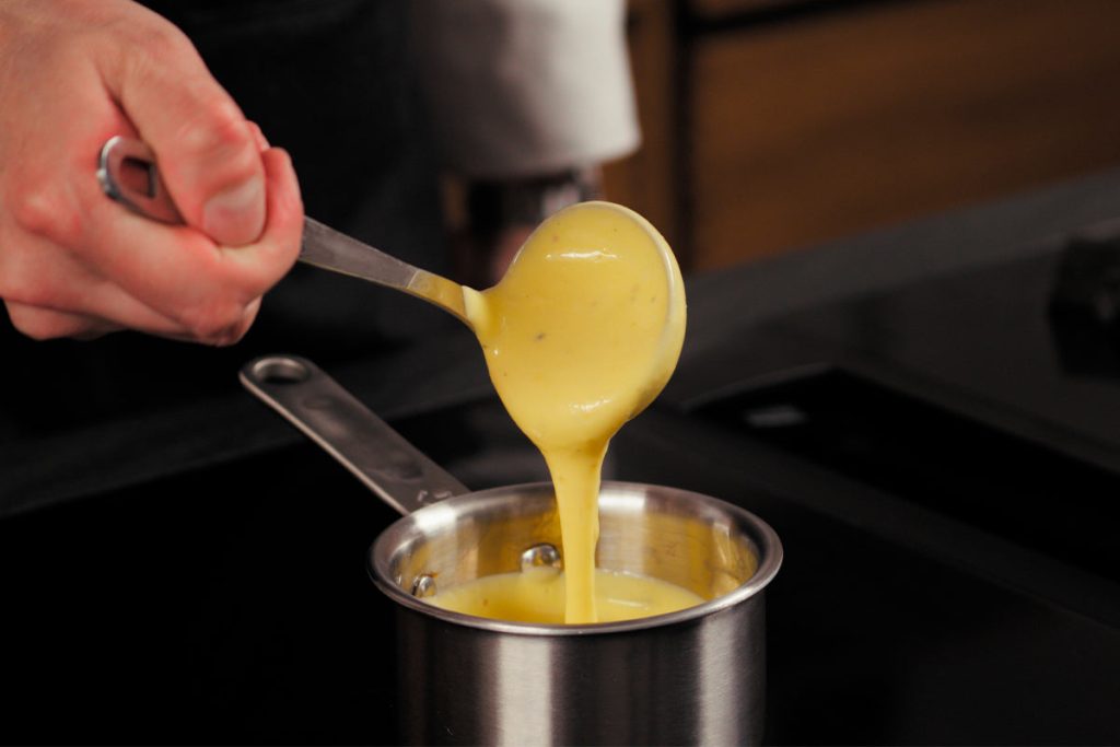 Emulsion sauce science and 4 proven rules that prevent catastrophic breaking showing emulsion sauce science