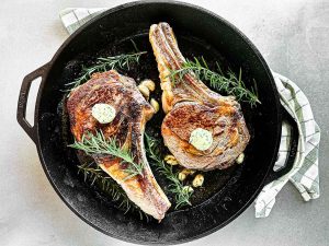 Pan searing mechanics and 4 proven secrets to create exceptional crust showing pan searing mechanics