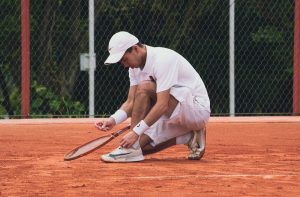 Tennis topspin mechanics reveal 4 proven forces that forge unstoppable court control showing tennis topspin mechanics