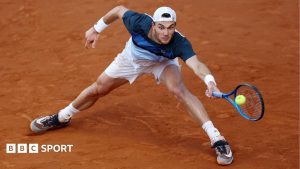 Tennis topspin mechanics reveal 4 proven forces behind devastating baseline power showing tennis topspin mechanics