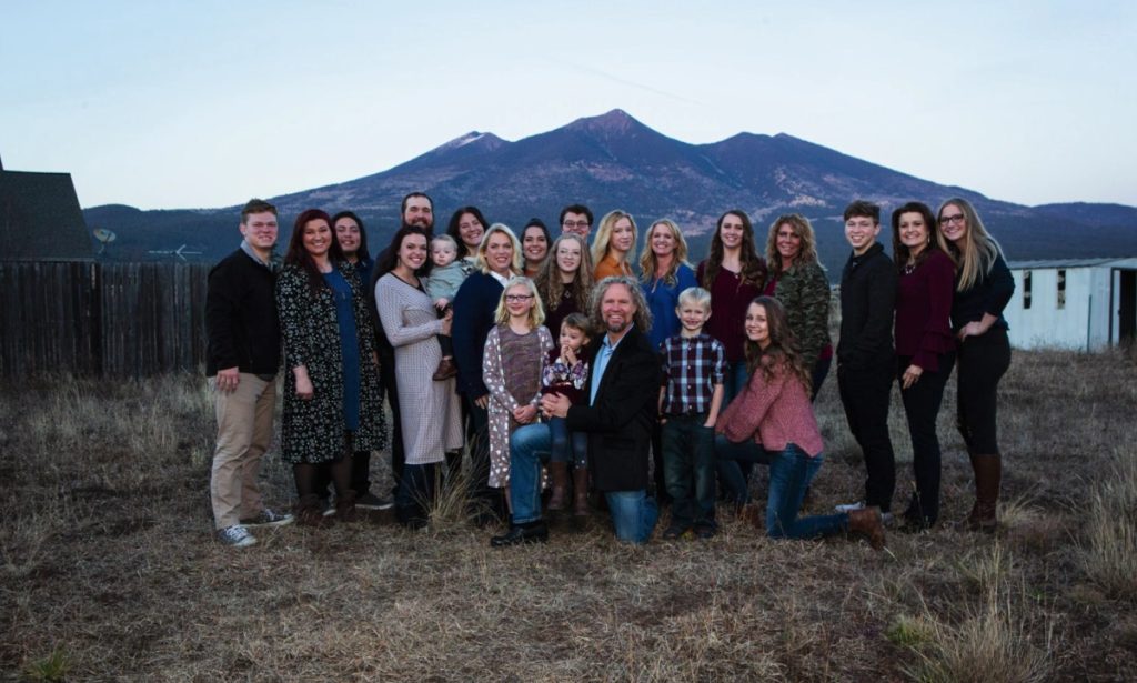 Kody Brown Leaves Sister Wives Following 3 Major Bitter Fractures illustrating kody brown