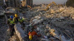 Terremoto Tremors Expose 4 Critical Realities Behind Deadly Latin American Seismic Disasters illustrating terremoto