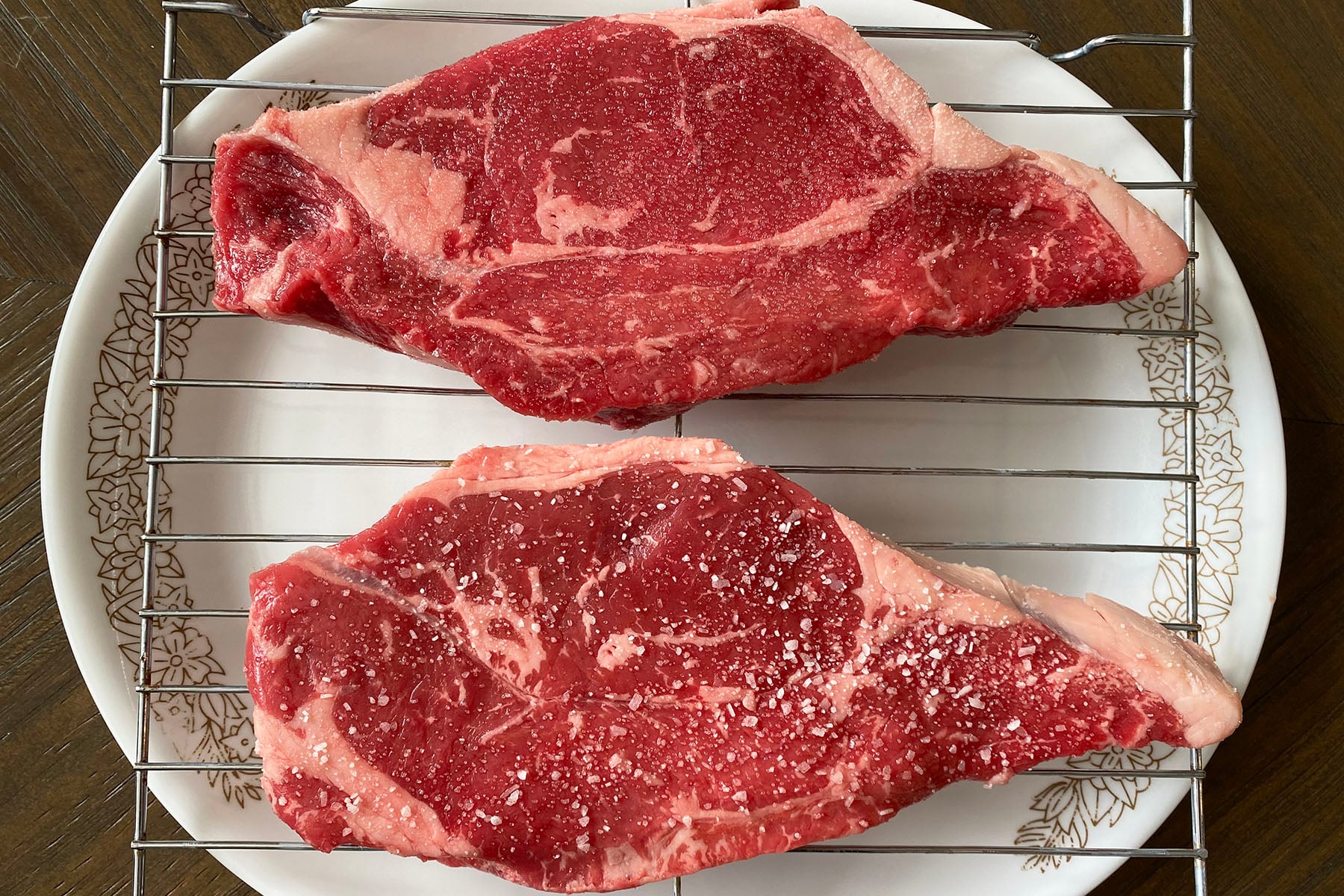 Detailed breakdown illustrating why dry brining meat matters