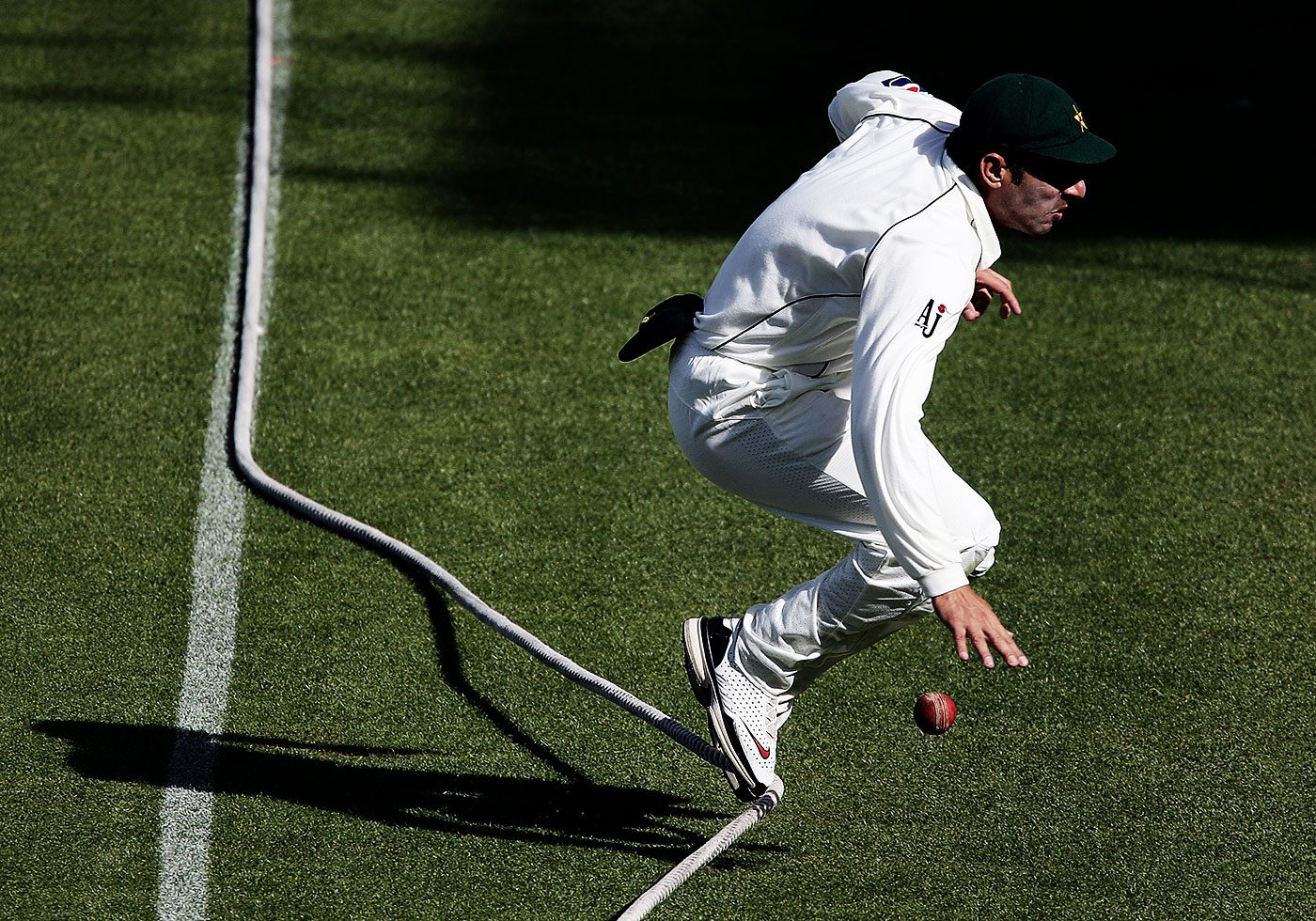 Detailed analysis view examining cricbuzz