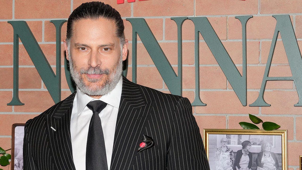 Detailed analysis view examining joe manganiello