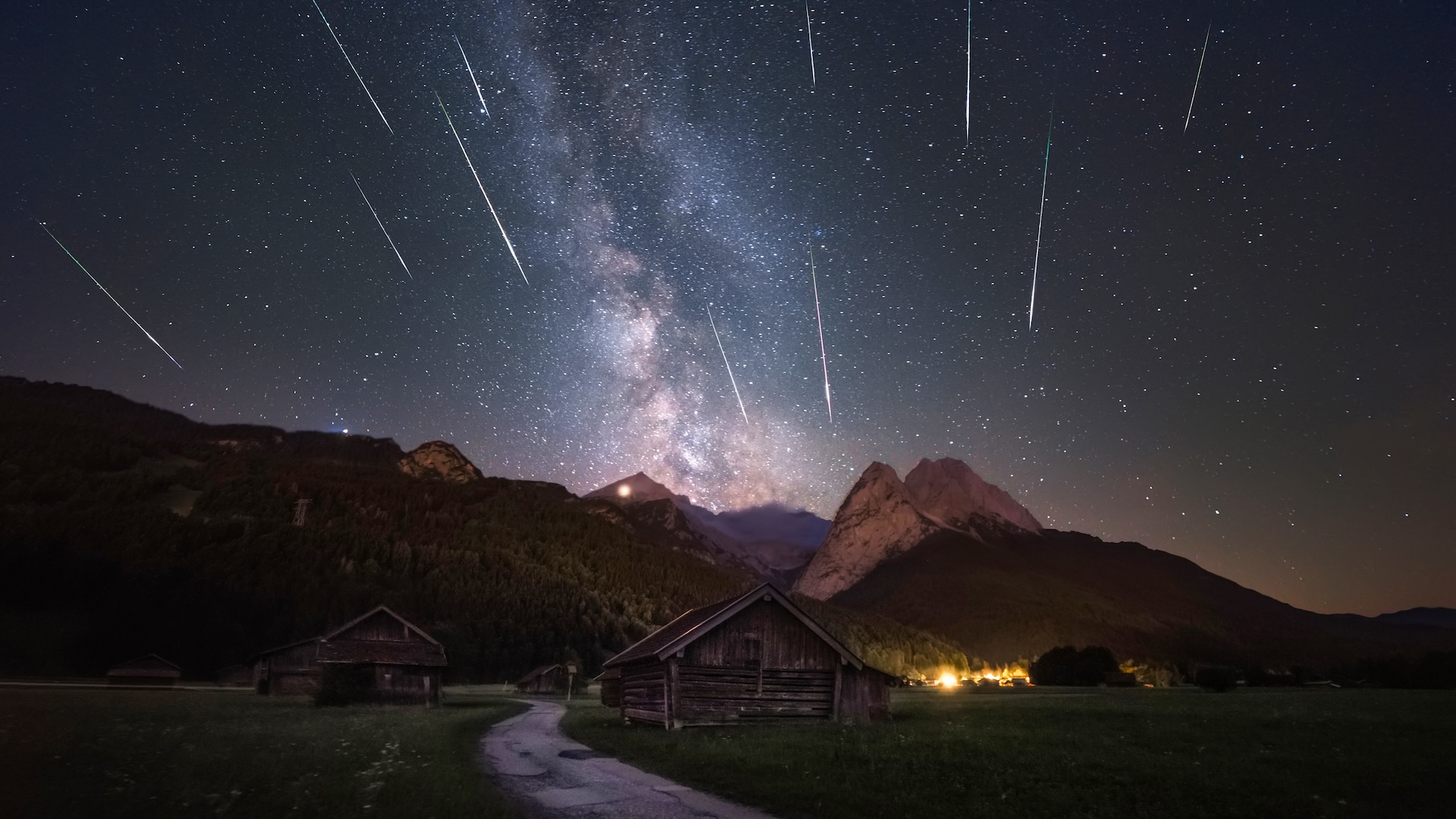Detailed analysis view examining orionids meteor shower